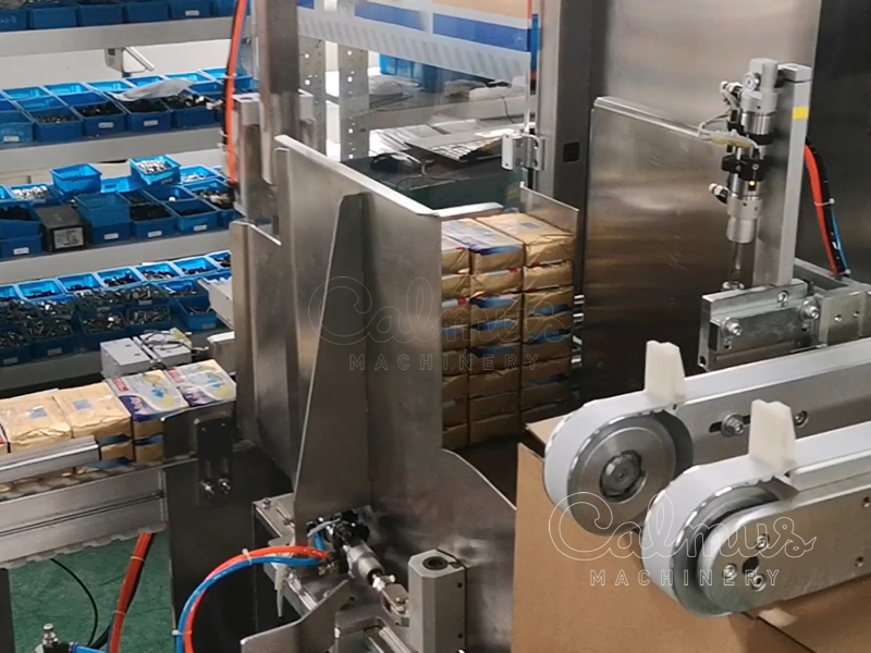 Casepacker | Verpakkingsmachine voor boterblokken