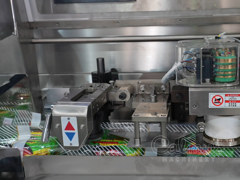 Запайка флоу-пака - Упаковщик коробки для пачек лапши